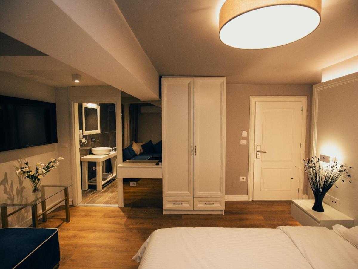Hotel Romeo Korce Buitenkant foto