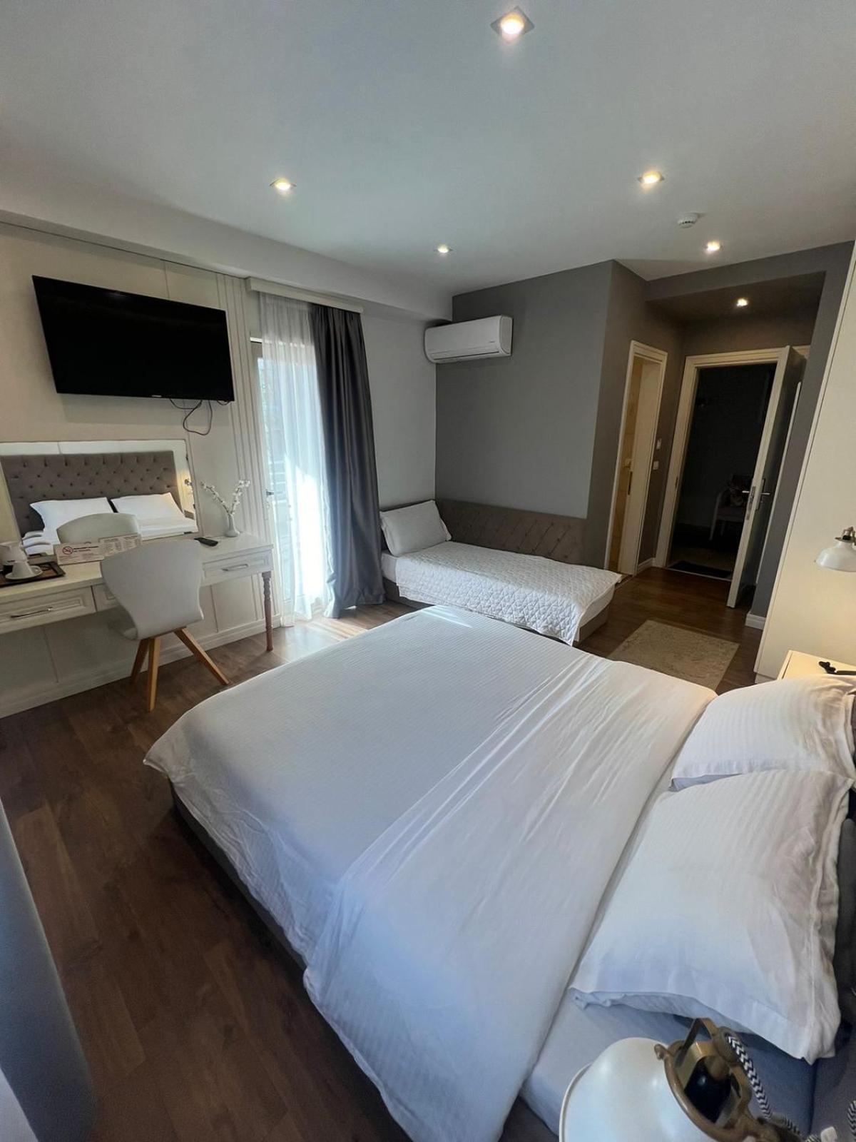 Hotel Romeo Korce Buitenkant foto
